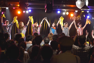 「ナンバタタン・ノ・ズレテルナイト vol.1」の様子。