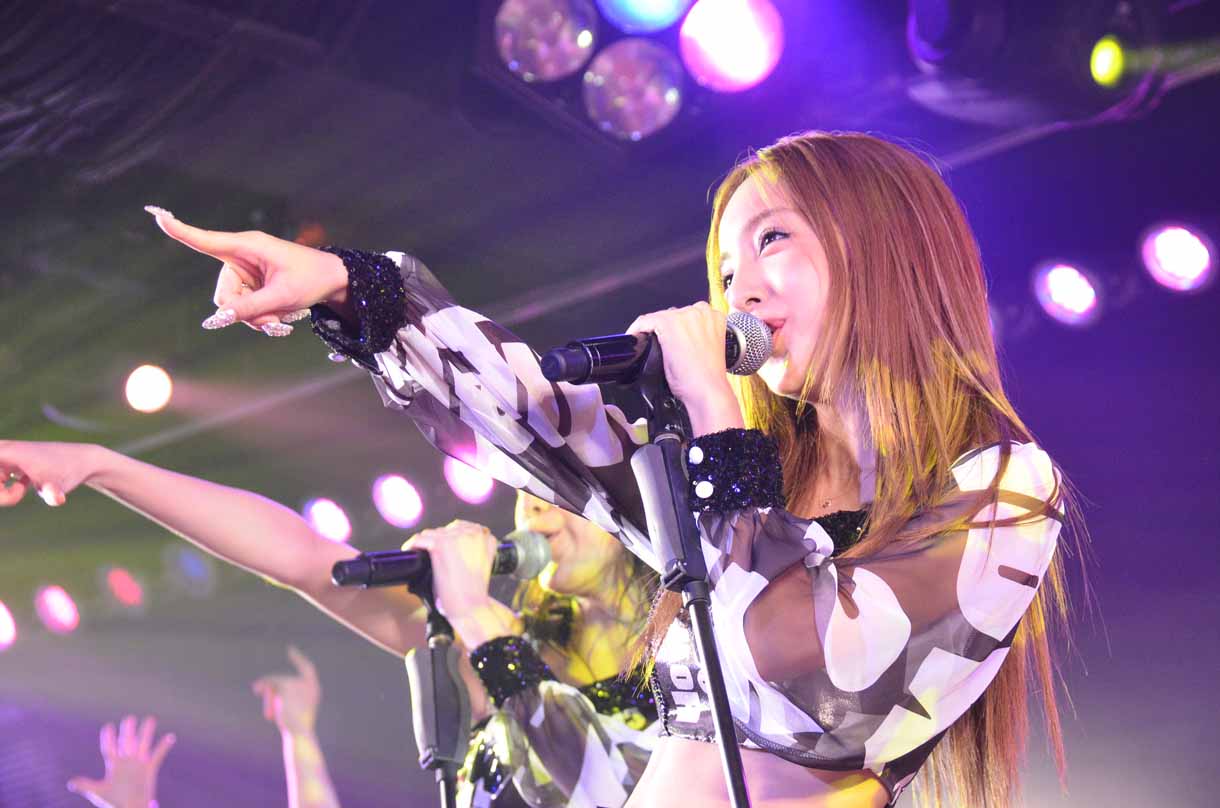 板野友美 (c)AKS
