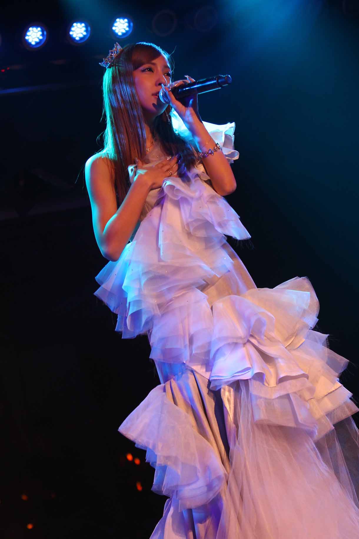 板野友美 (c)AKS