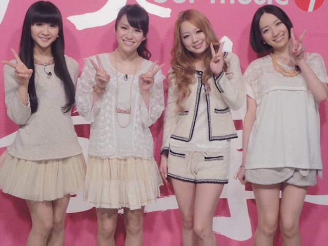 西野カナとPerfume。