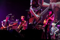 電大のライブの様子。（Photo by TEPPEI）