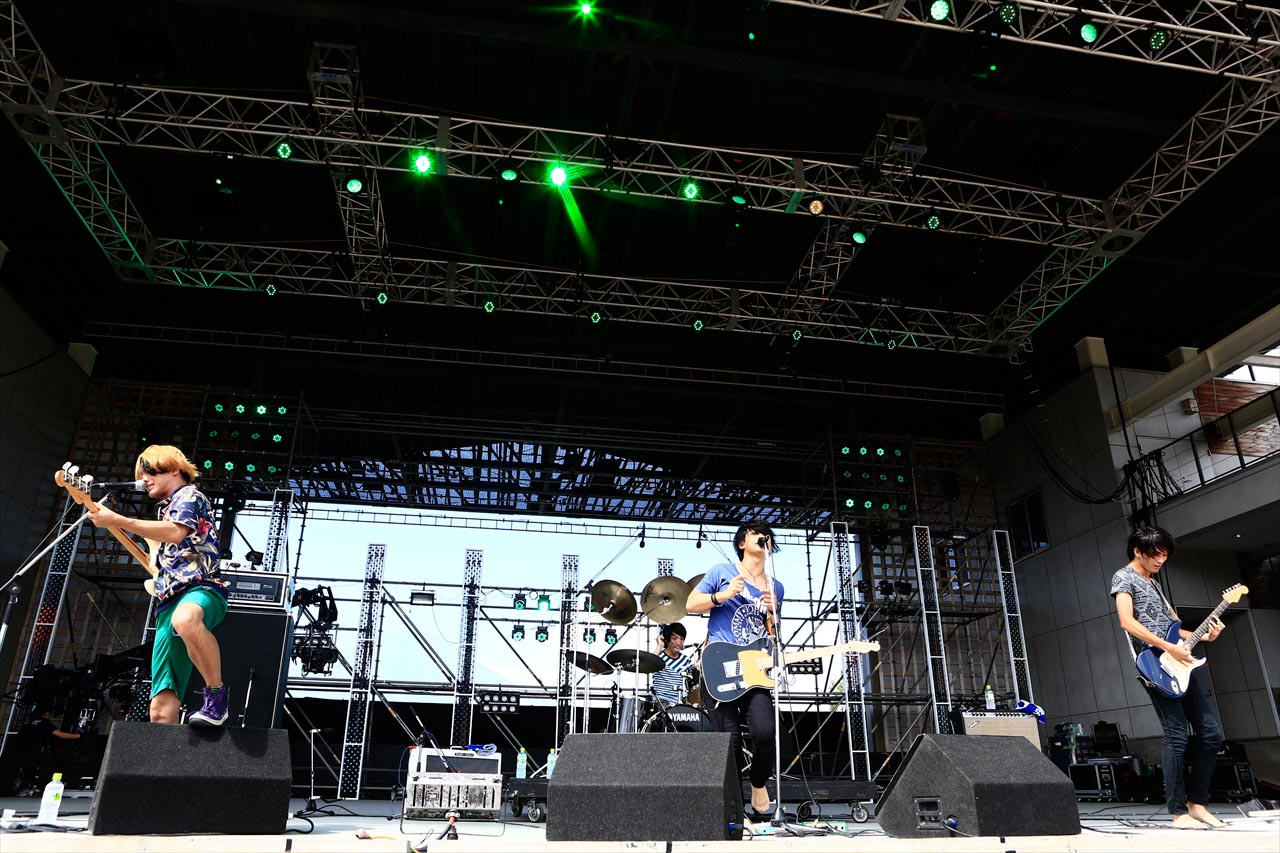 THE ORAL CIGARETTES