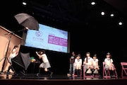 特別講師の魚住誠一による公開授業の様子。