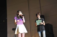 司会進行の松井咲子はKSDD Tシャツを着て登場。