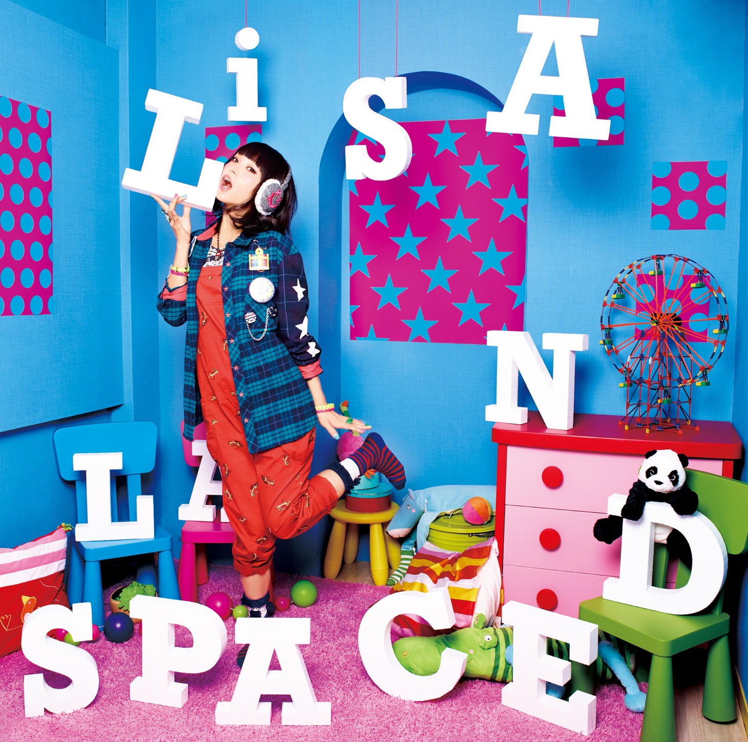 2013年10月に発表されたLiSA「LANDSPACE」通常盤ジャケット。