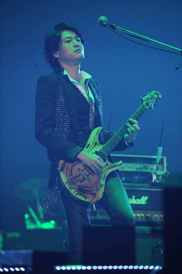 e-ZUKA（GRANRODEO） (c)Animelo Summer Live 2013/MAGES.