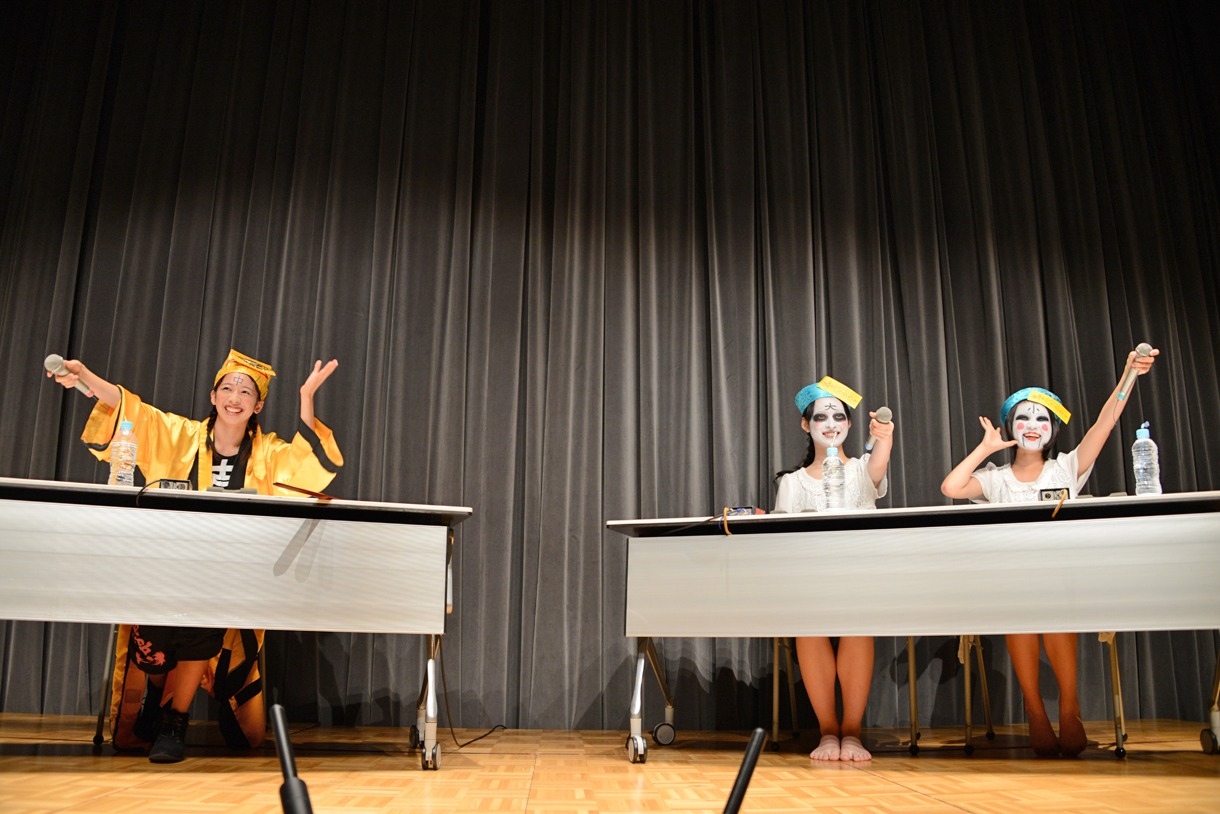 「私立恵比寿中学 放送部」公開収録第2部の様子。