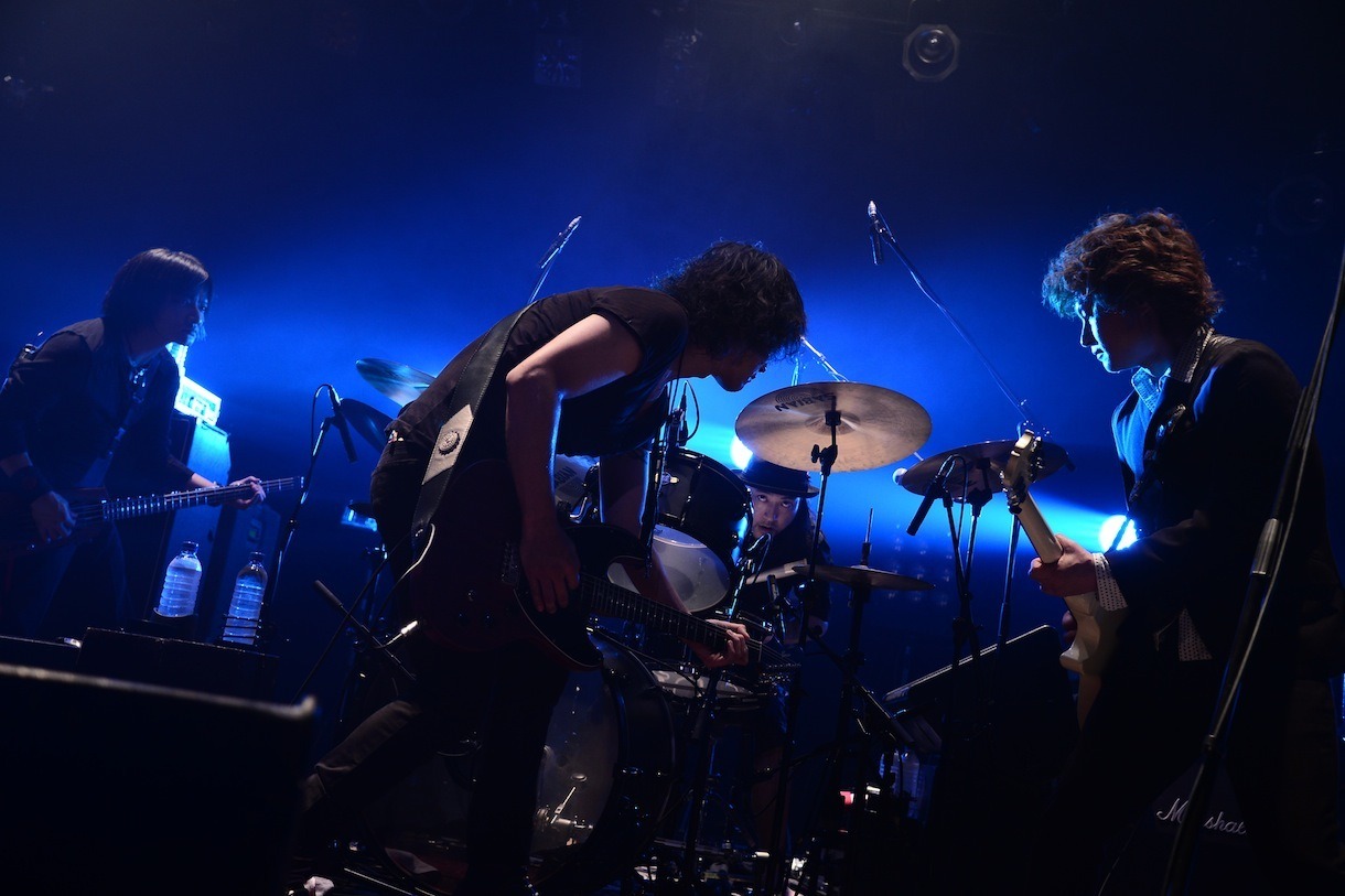 ZIGZO「ZIGZO TRUE IMPULSE」赤坂BLITZ公演の様子。（撮影：大参久人）