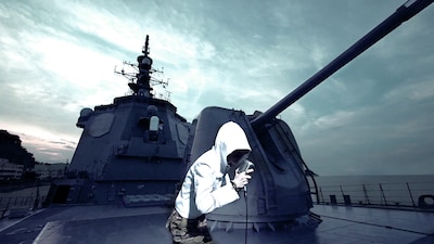 ナノ「SAVIOR OF SONG」PVのワンシーン。