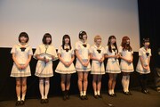 映画「白魔女学園」先行上映会の様子。