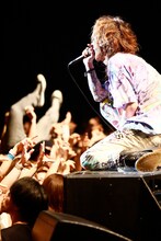 清春（Vo）（撮影：宮脇進）