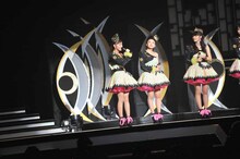 感謝の言葉を語る萩原舞。