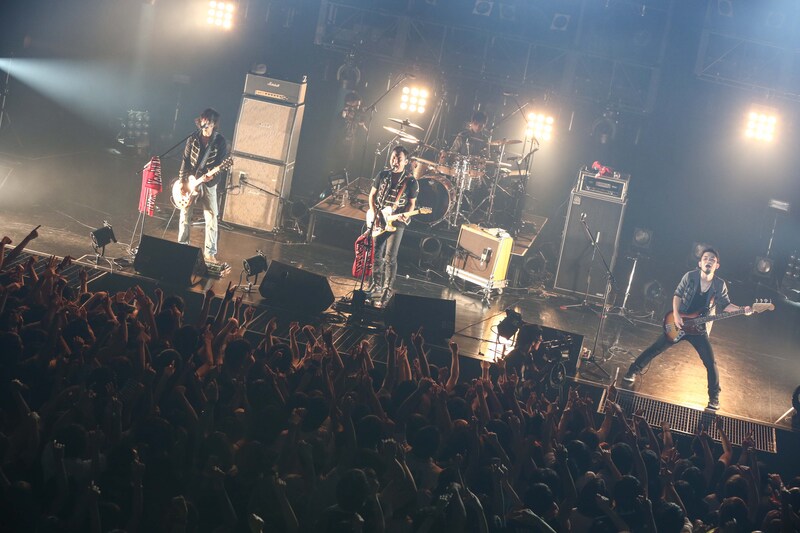 FoZZtone（Photo by Taku Fujii）