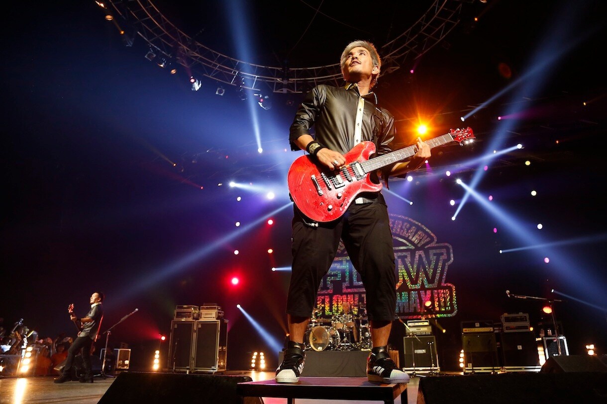 FLOW LIVE TOUR 2013「ツアー THE MAX!!!」-Grand Final- at 舞浜アンフィシアター [DVD] Amazon.co.jp: FLOW LIVE TOUR 2013「ツアー THE MAX!!!」-Grand