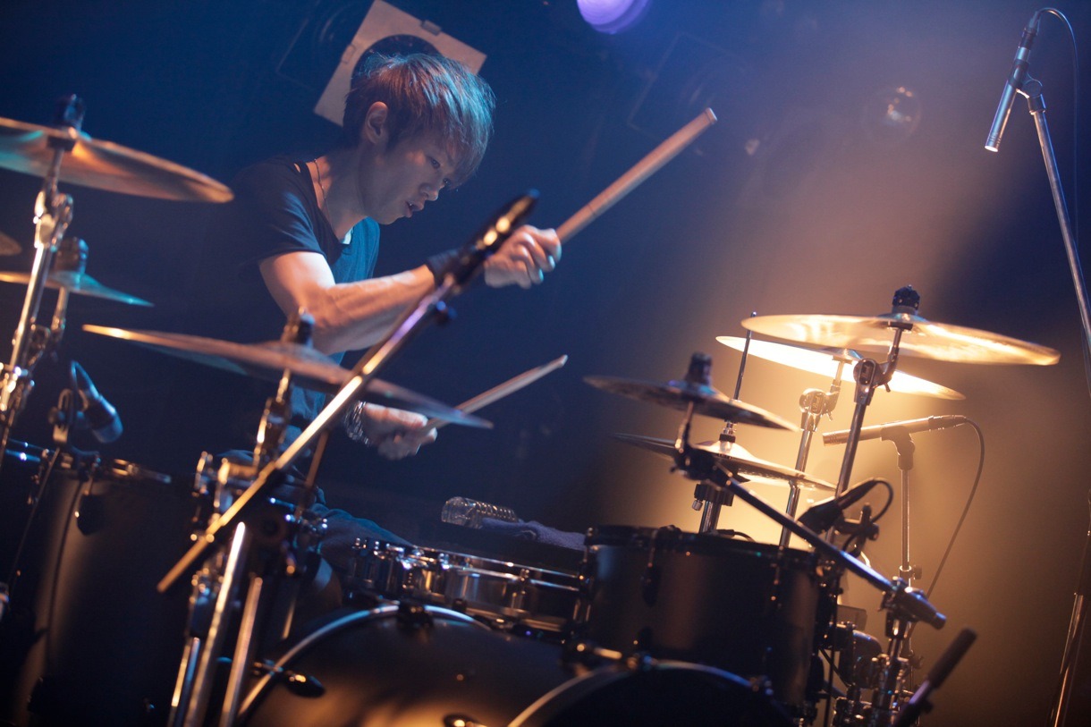 yukihiro（Dr）（撮影：河本悠貴）