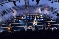 本日9月14日に神奈川・横浜スタジアムで行われたASIAN KUNG-FU GENERATION「ASIAN KUNG-FU GENERATION デビュー10周年記念ライブ ファン感謝祭」の様子。