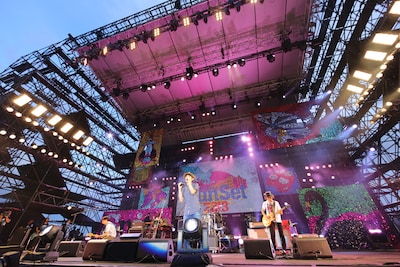 スピッツ「スピッツ 横浜サンセット2013」の様子。（撮影：上飯坂一）