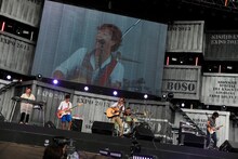 HY（撮影：小川舞、青木カズロー）