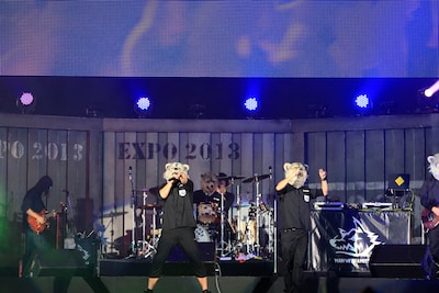 MAN WITH A MISSION（撮影：小川舞、青木カズロー）