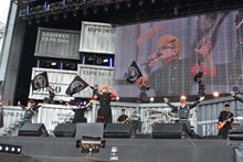 氣志團「氣志團万博2013～房総爆音梁山泊～」出演時の様子。（撮影：小川舞、青木カズロー）