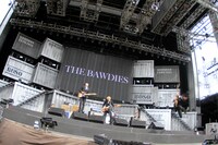 THE BAWDIES（撮影：小川舞、青木カズロー）