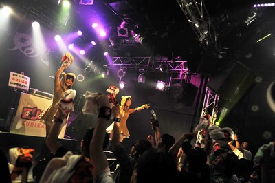 くりかまき「ボクらの熊魂2013 ～食欲の秋編～」の様子。