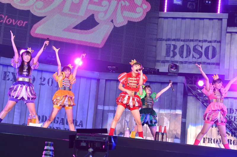 ももいろクローバーZ(撮影:小川舞)