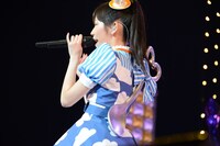 背中に付いた大きなスプーン。