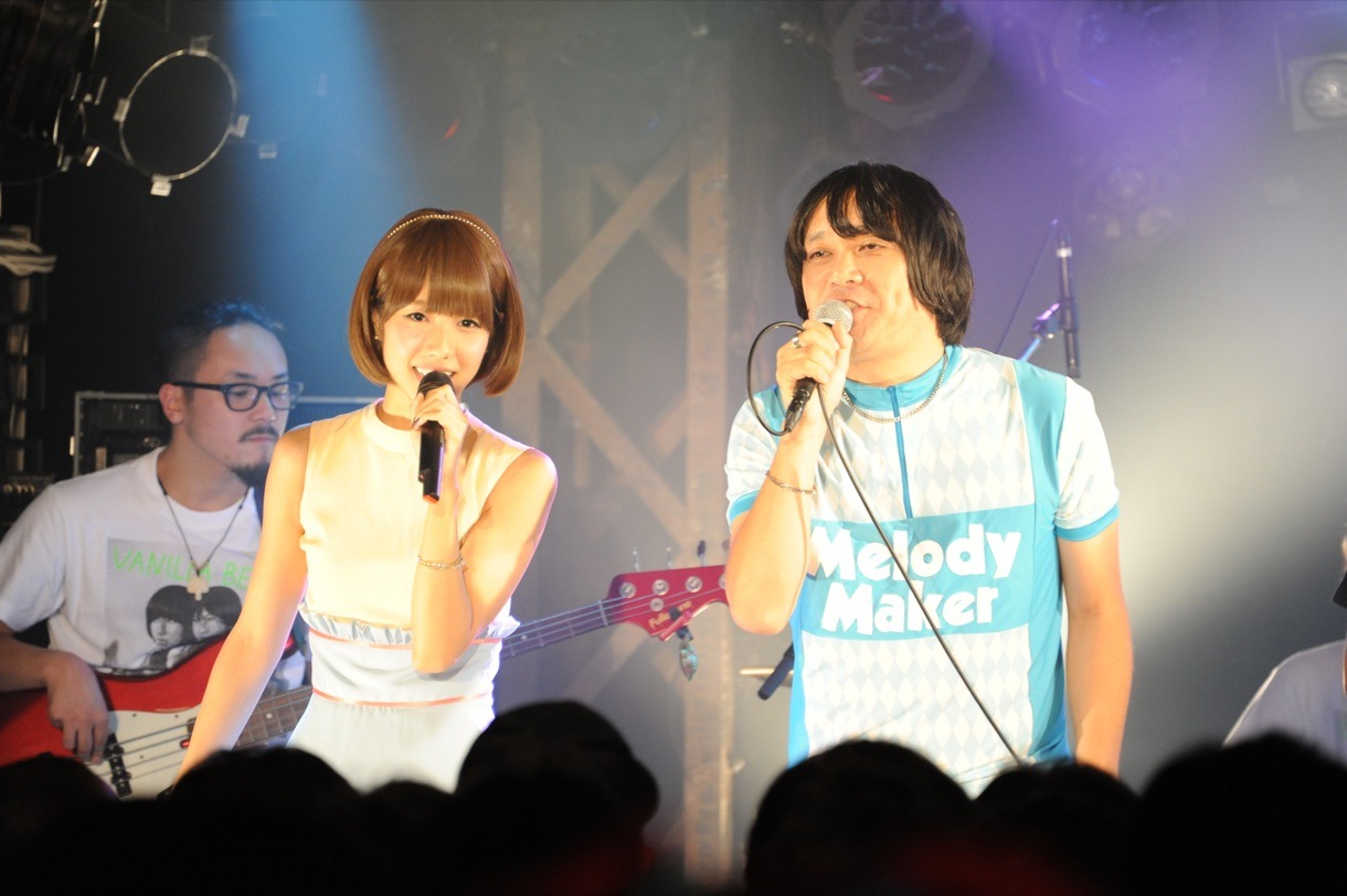 レナ、加藤ひさし（Vo）