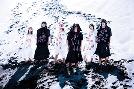 禁断の多数決インタビュー公開！新曲「ナタリー」無料配信も