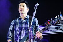 山田貴洋（B, Vo）（photo by TEPPEI）