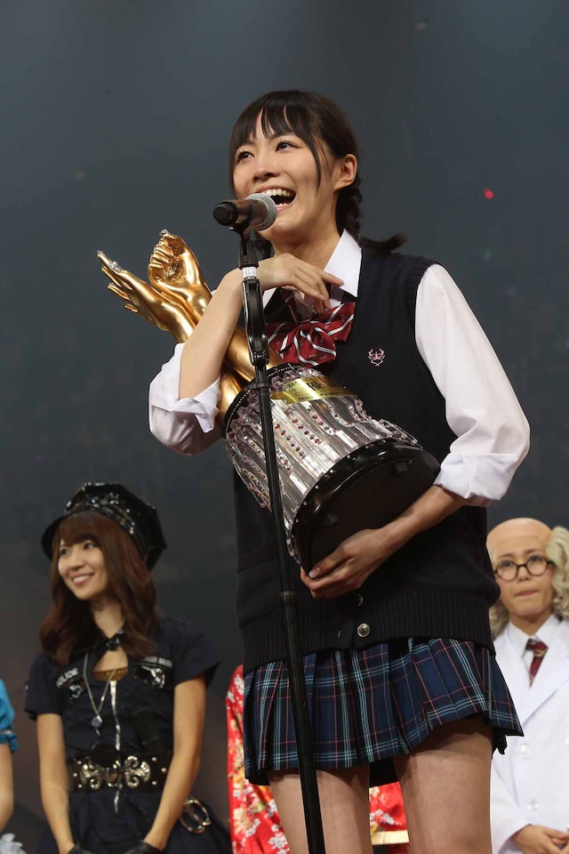 34thシングルのセンターに輝いた松井珠理奈。 (c)AKS
