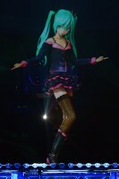 八王子P「Sweet Devil」歌唱時の初音ミク。