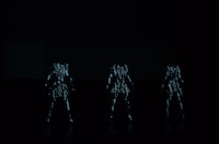 「Perfume WORLD TOUR 2nd intro」コーナーで「Spending all my time extended mix」が流れ出すと、衣装にさまざまな映像が投影される。