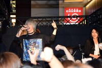 本日9月20日に行われたSuGサプライズライブの様子。