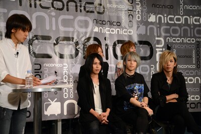 「SuG復活 緊急特番 "update ver.0"」の様子。