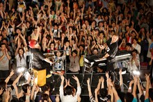 「→Pia-no-jaC← 5th Anniversary FINAL EAT A 野音2 ～今年もやります全曲ジャック～」の様子。