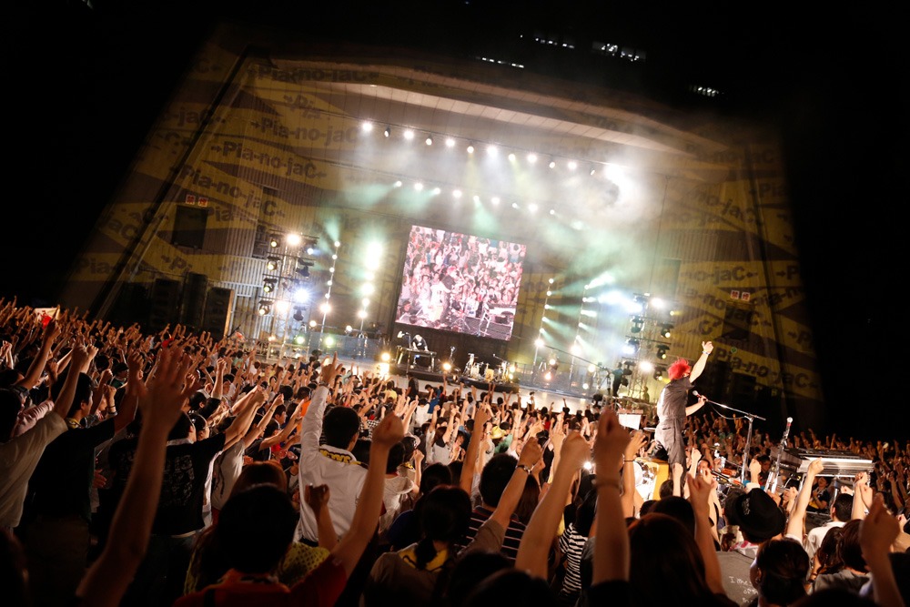 「→Pia-no-jaC← 5th Anniversary FINAL EAT A 野音2 ～今年もやります全曲ジャック～」の様子。