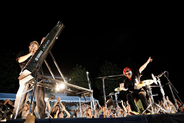 「→Pia-no-jaC← 5th Anniversary FINAL EAT A 野音2 ～今年もやります全曲ジャック～」の様子。