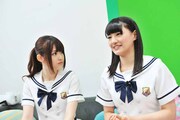 左から松村沙友理、中田花奈。