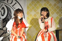 微笑みあうプー・ルイとミチバヤシリオ。