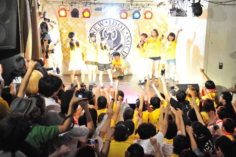 「1、2、SEX!」の掛け声でイベントを締める。