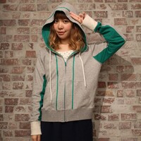 NegiParka（モデル 木村ミサ）。