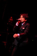 藤井フミヤ（撮影：三浦憲冶）