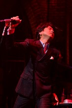 藤井フミヤ（撮影：三浦憲冶）