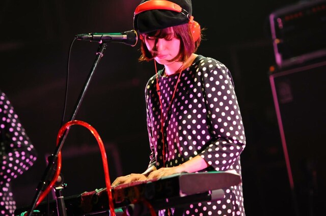 内田万里（Vo, Key）