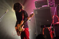 安西卓丸（B, Vo）