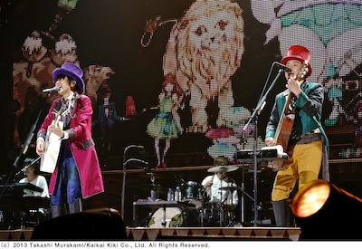 9月22、23日に行われたゆず「YUZU ARENA TOUR 2013 GOLAND」神奈川・横浜アリーナ公演の様子。