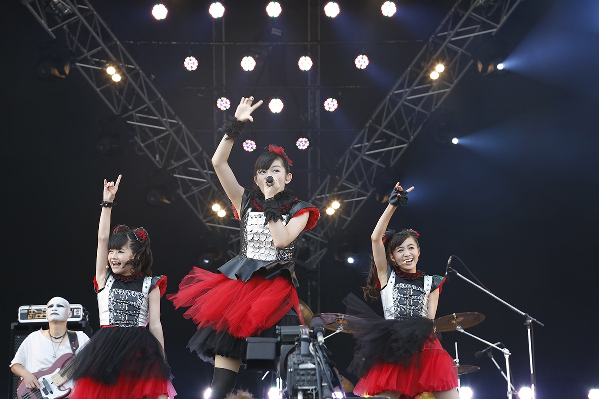 2日目に登場したBABYMETAL。