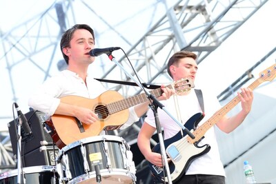 Villagers（撮影：久保憲司）